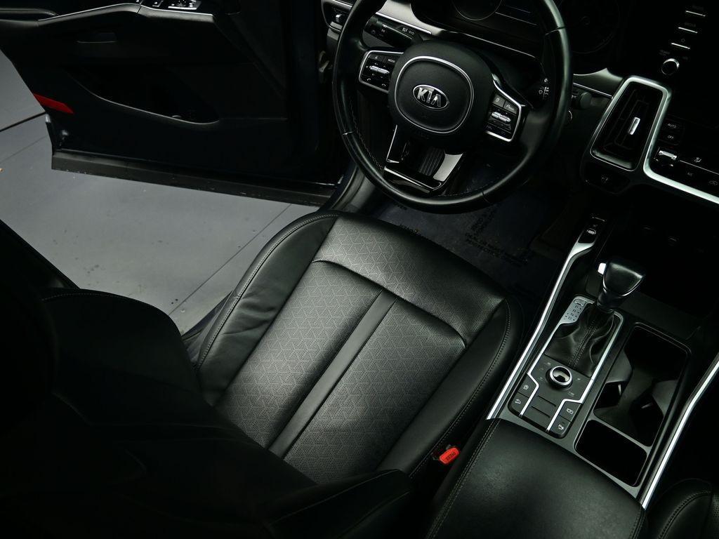 used 2021 Kia Sorento car, priced at $19,780