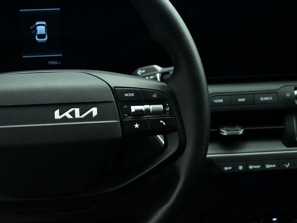 used 2025 Kia K4 car, priced at $20,999