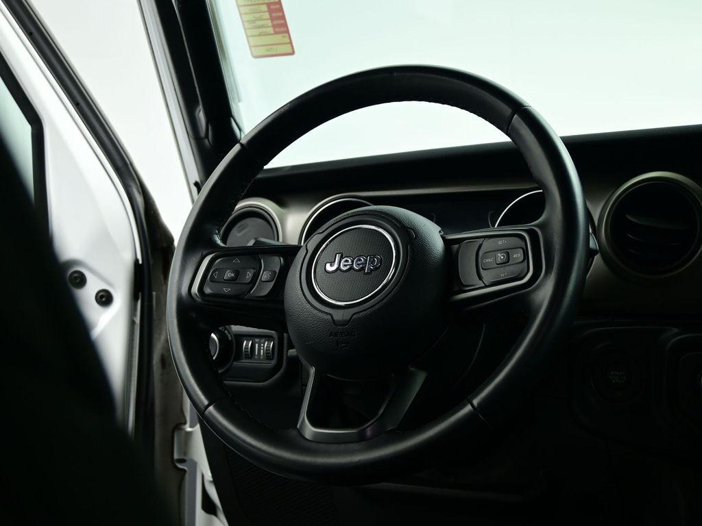 used 2020 Jeep Wrangler Unlimited car, priced at $20,987