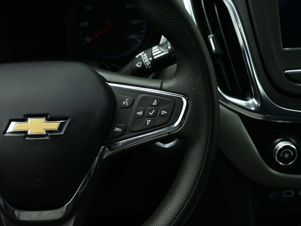 used 2021 Chevrolet Equinox car, priced at $17,211