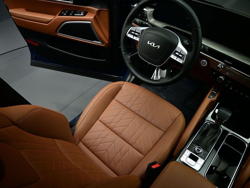 used 2025 Kia Telluride car, priced at $42,999