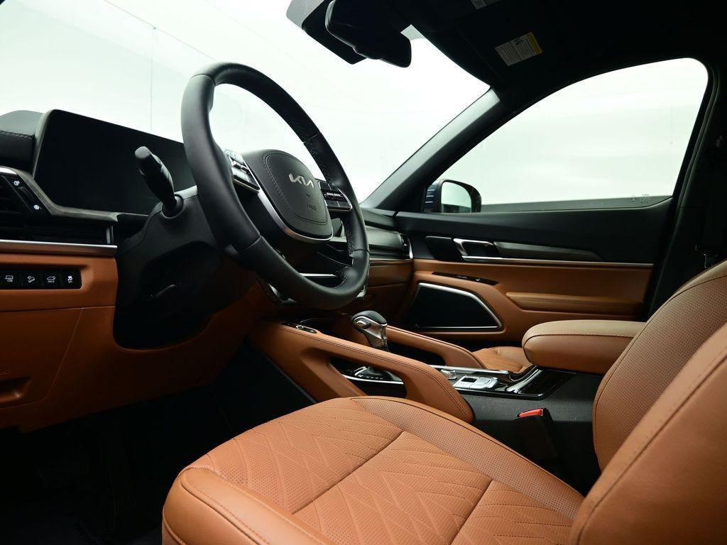 used 2025 Kia Telluride car, priced at $42,999