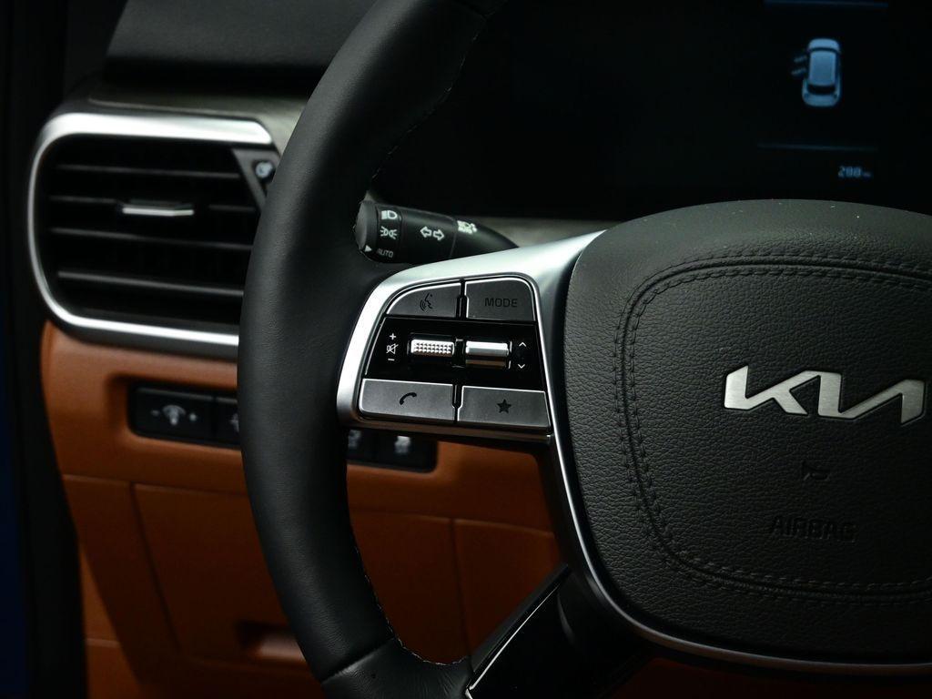 used 2025 Kia Telluride car, priced at $42,999