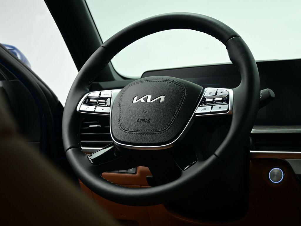 used 2025 Kia Telluride car, priced at $42,999