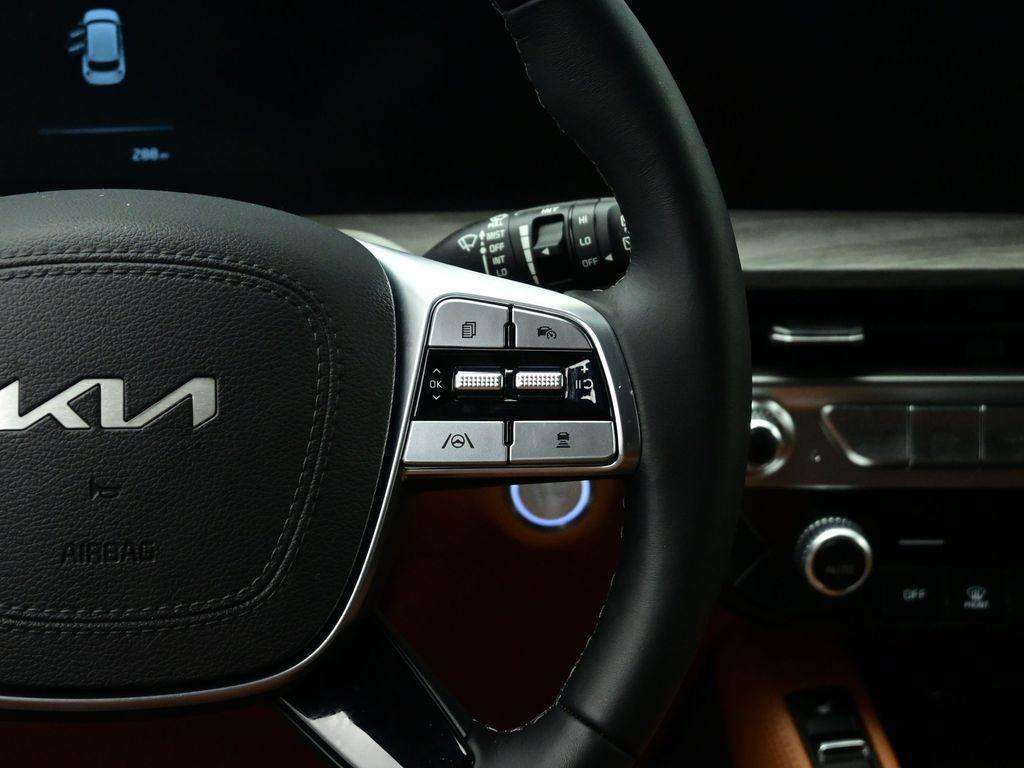 used 2025 Kia Telluride car, priced at $42,999