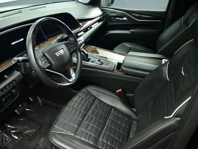 used 2022 Cadillac Escalade ESV car, priced at $69,869