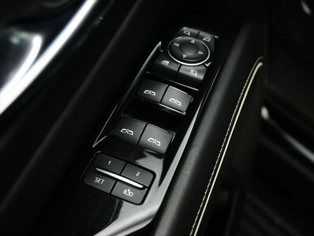 used 2022 Cadillac Escalade ESV car, priced at $69,869