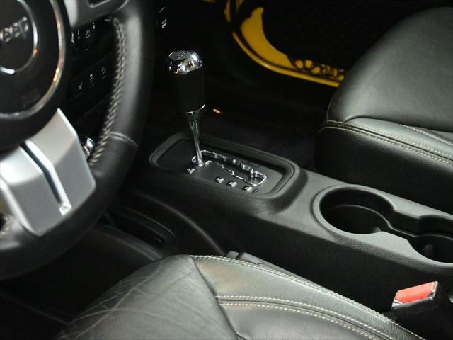 used 2015 Jeep Wrangler Unlimited car, priced at $22,995