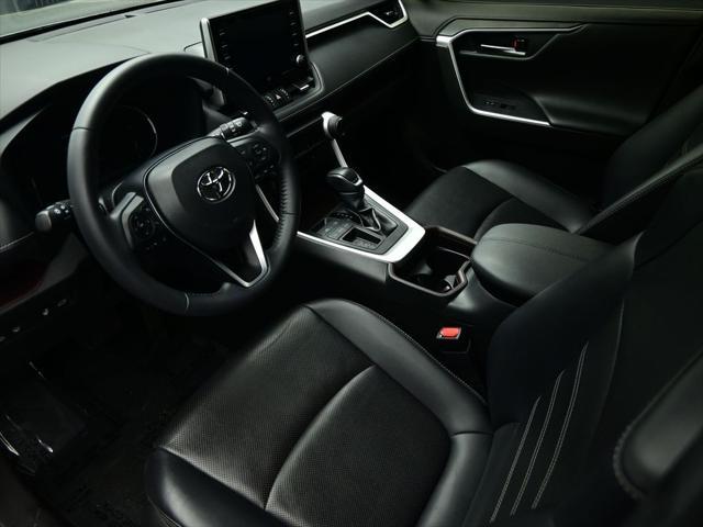 used 2020 Toyota RAV4 car, priced at $28,400