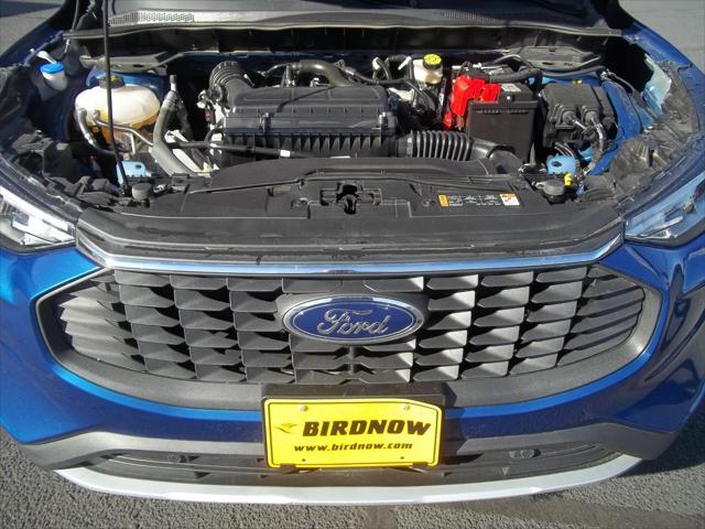 used 2023 Ford Escape car, priced at $21,327