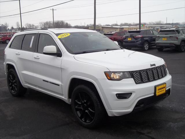 used 2019 Jeep Grand Cherokee car, priced at $22,391