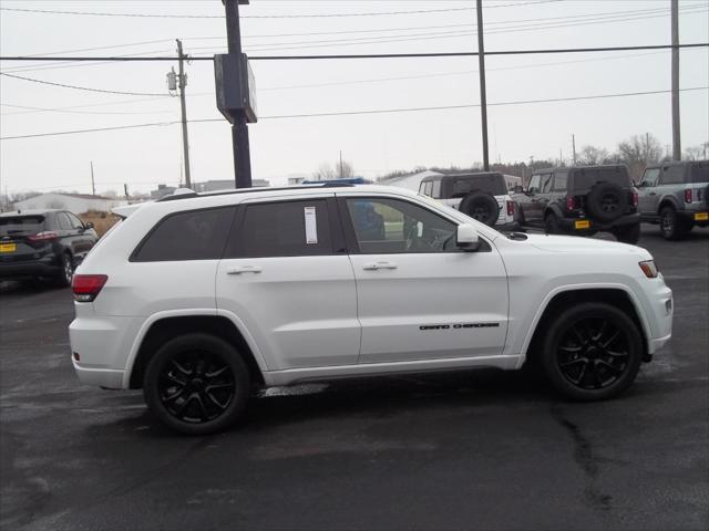 used 2019 Jeep Grand Cherokee car, priced at $22,391