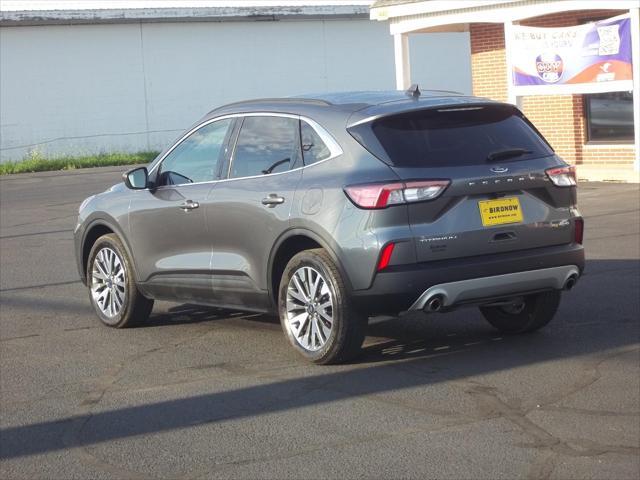 used 2022 Ford Escape car, priced at $25,726