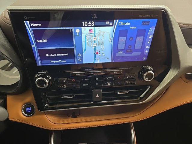 used 2022 Toyota Highlander car, priced at $32,988