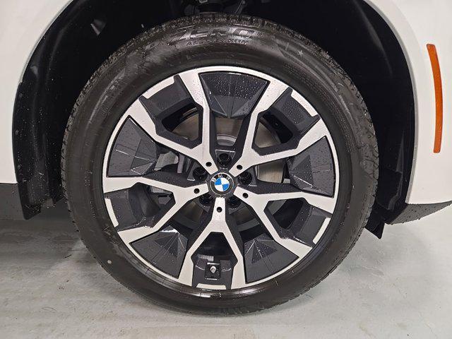 new 2025 BMW X3 car, priced at $54,085