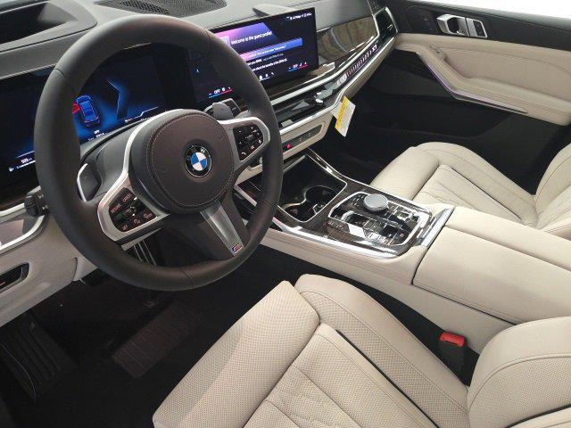 new 2025 BMW X7 car, priced at $99,675