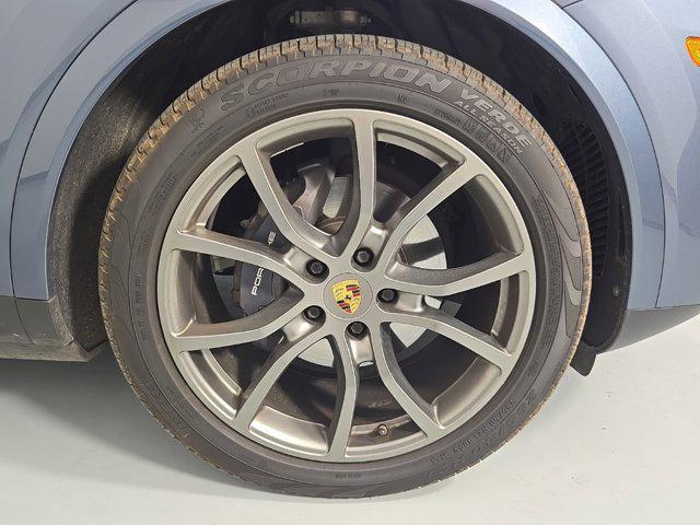 used 2019 Porsche Cayenne car, priced at $30,888