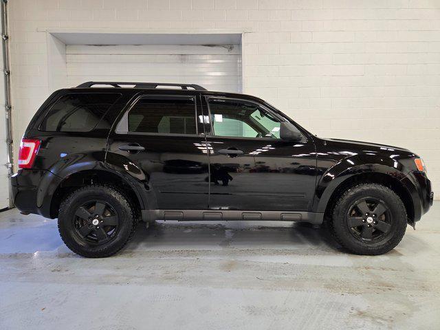 used 2009 Ford Escape car, priced at $6,988