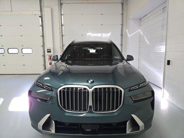 new 2025 BMW X7 car, priced at $91,525