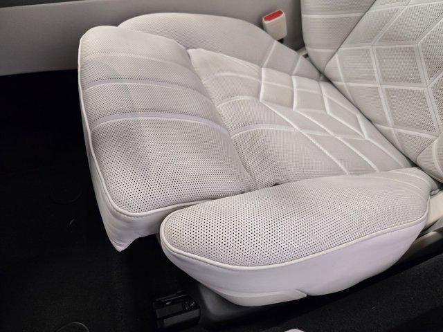 used 2025 BMW i7 car, priced at $125,999