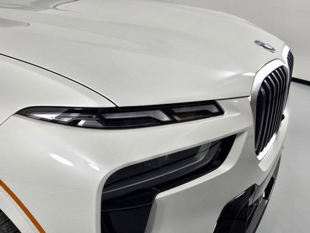 new 2026 BMW X7 car, priced at $101,425