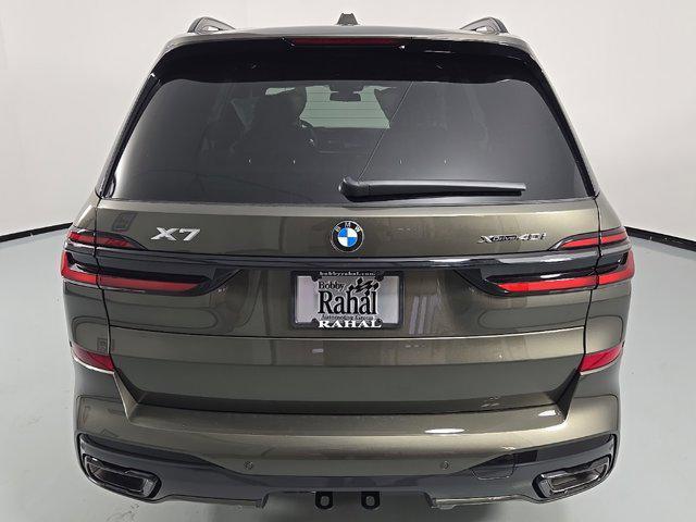 new 2026 BMW X7 car, priced at $98,125