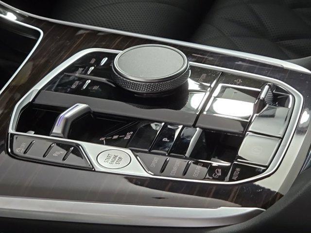 new 2026 BMW X7 car, priced at $98,125