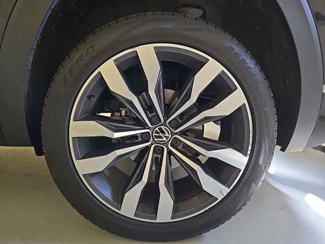 used 2021 Volkswagen Atlas Cross Sport car, priced at $29,868