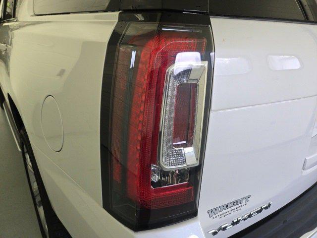 used 2019 GMC Yukon car, priced at $39,988