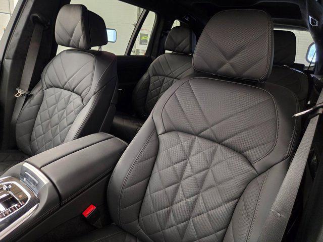 new 2026 BMW X7 car, priced at $101,425