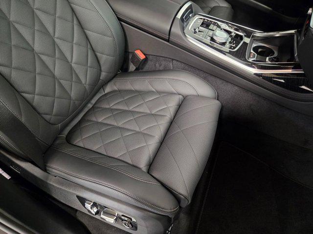 new 2026 BMW X7 car, priced at $101,425