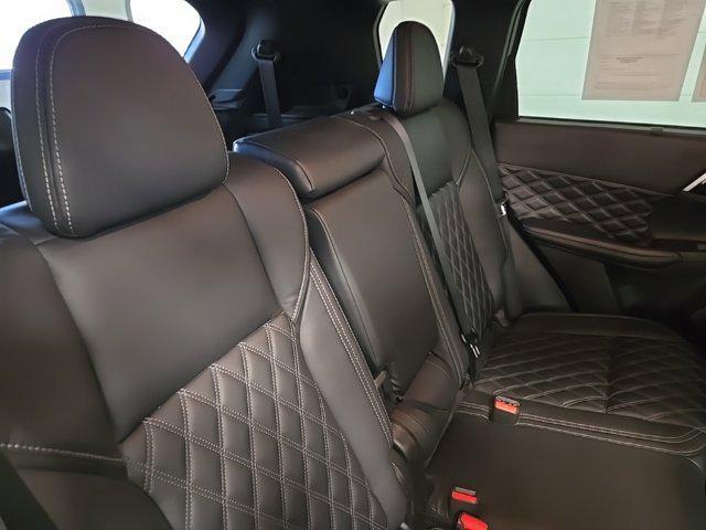 used 2023 Mitsubishi Outlander car, priced at $29,458