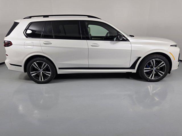 new 2026 BMW X7 car, priced at $122,125
