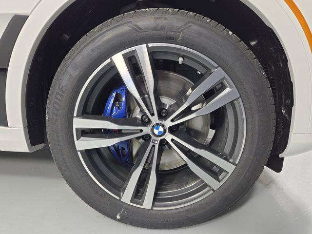 new 2026 BMW X7 car, priced at $122,125