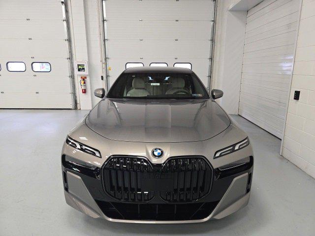 new 2024 BMW 760 car, priced at $126,995