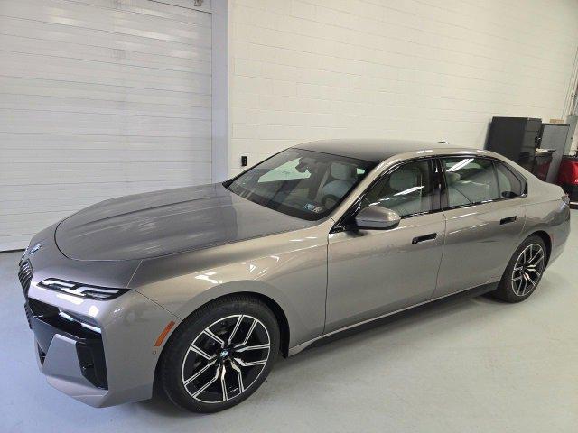 new 2024 BMW 760 car, priced at $126,995