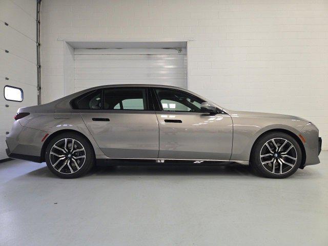 new 2024 BMW 760 car, priced at $126,995