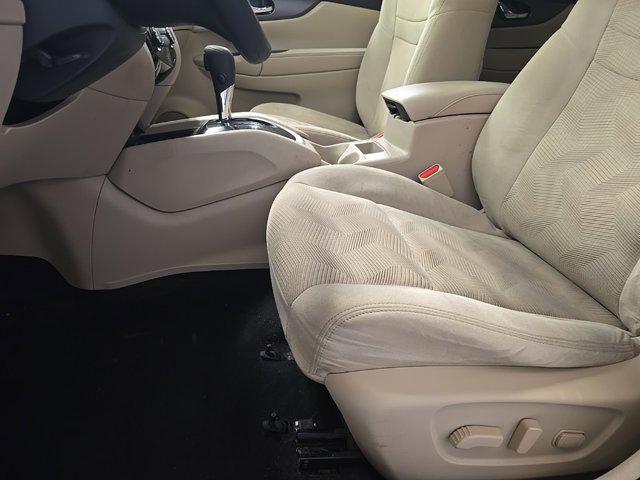 used 2016 Nissan Rogue car, priced at $11,988