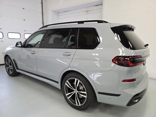 new 2025 BMW X7 car, priced at $97,875