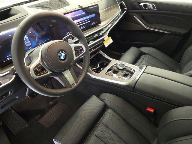 new 2025 BMW X7 car, priced at $97,875