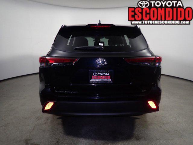 used 2023 Toyota Highlander car, priced at $34,477