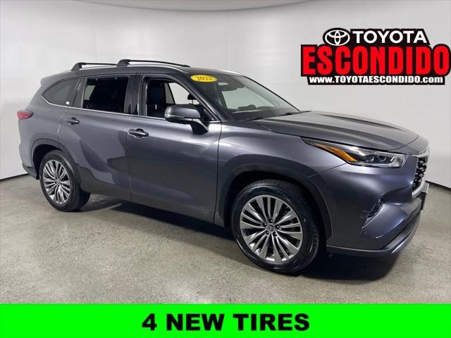 used 2022 Toyota Highlander Hybrid car, priced at $46,987