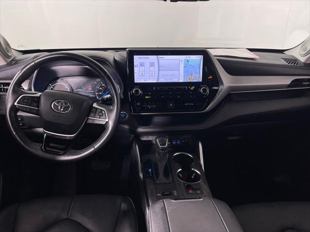 used 2022 Toyota Highlander Hybrid car, priced at $47,995