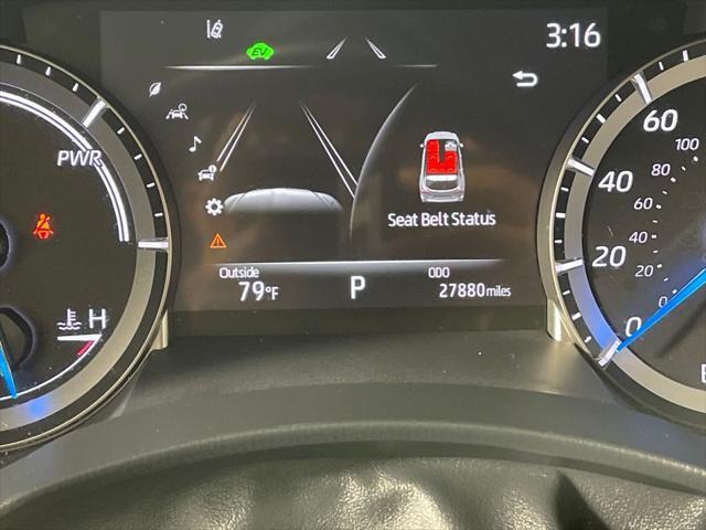 used 2022 Toyota Highlander Hybrid car, priced at $47,995