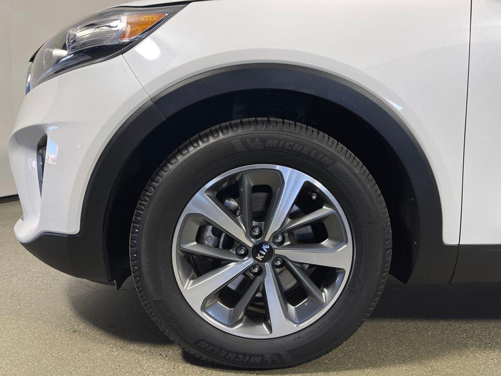 used 2019 Kia Sorento car, priced at $19,877