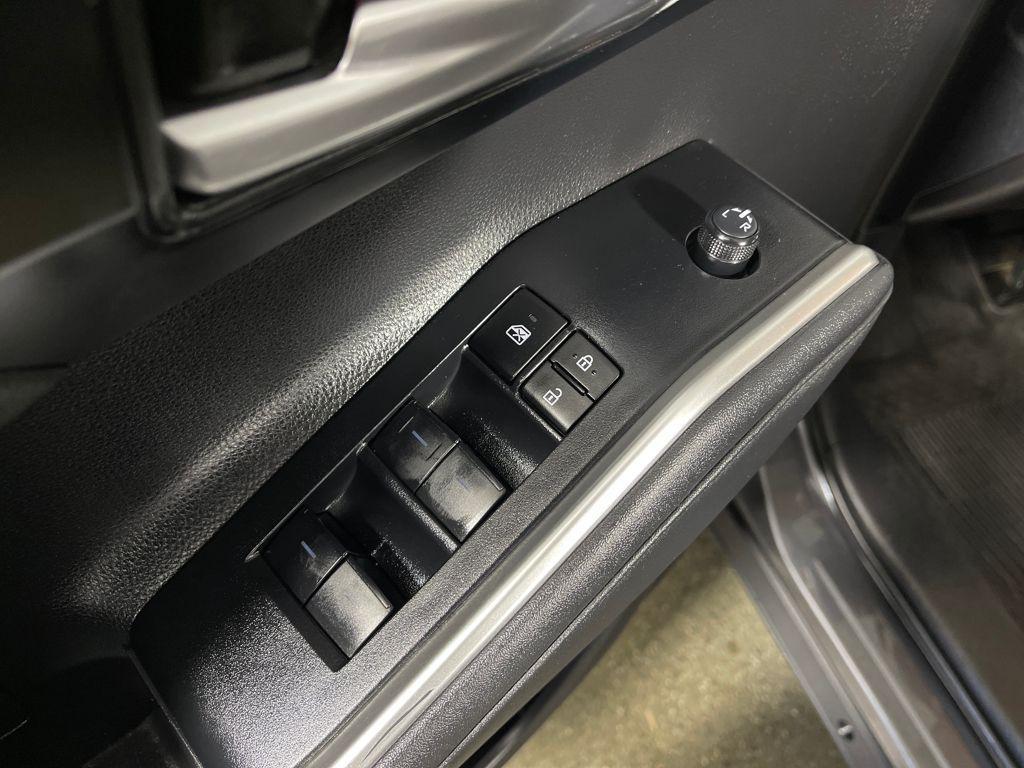 used 2024 Toyota Highlander car, priced at $41,998