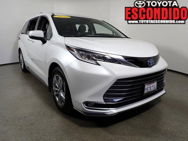 used 2022 Toyota Sienna car, priced at $45,498