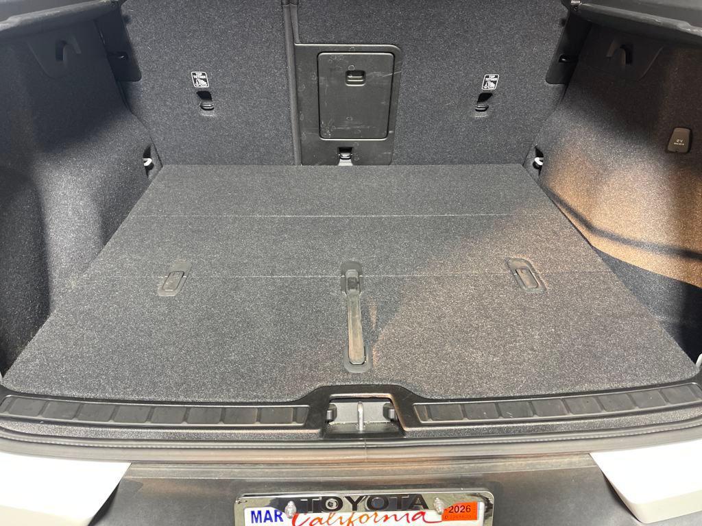 used 2023 Volvo XC40 car, priced at $26,577