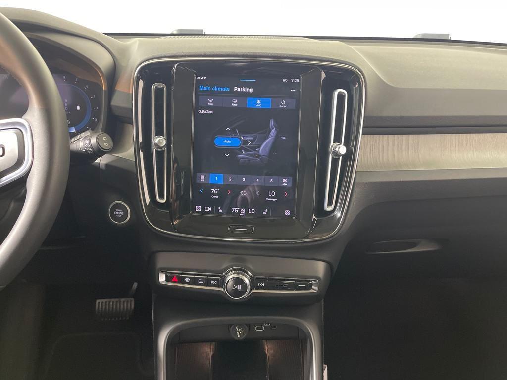 used 2023 Volvo XC40 car, priced at $26,577