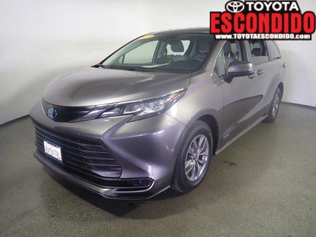 used 2021 Toyota Sienna car, priced at $33,400